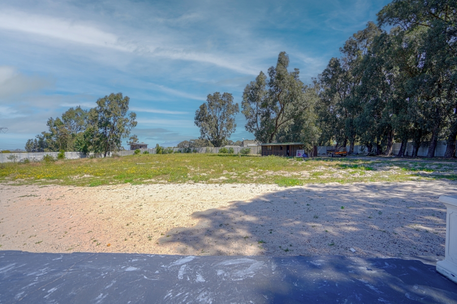 Commercial Property for Sale in Cape Farms Western Cape